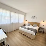 Astoria- Etienne-centre Des Congres- Hotel 4*