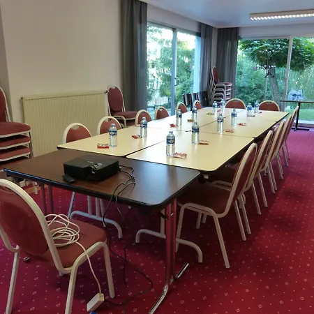 Astoria- Etienne-centre Des Congres- 4*