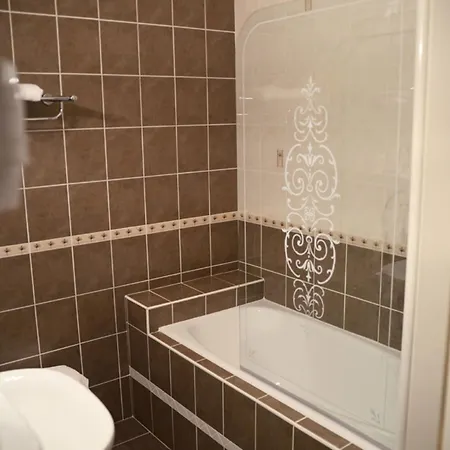 Astoria Hotel