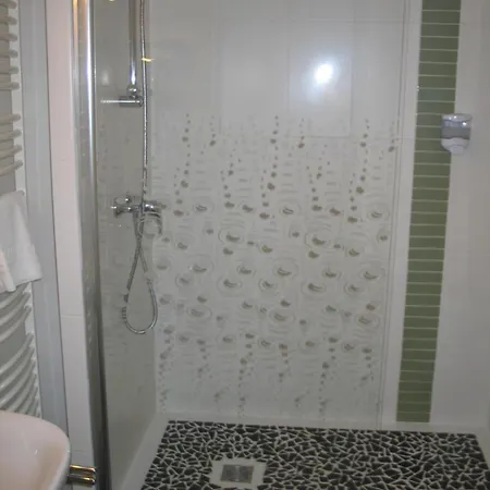 Astoria Hotel 3*