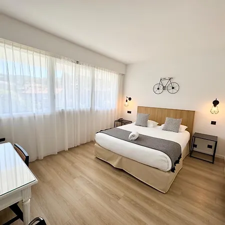 Maison Forge - Ex Astoria- Etienne-centre Des Congres- Отель 4*