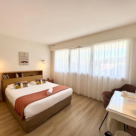 Отель Maison Forge - Ex Astoria- Etienne-centre Des Congres- 4*