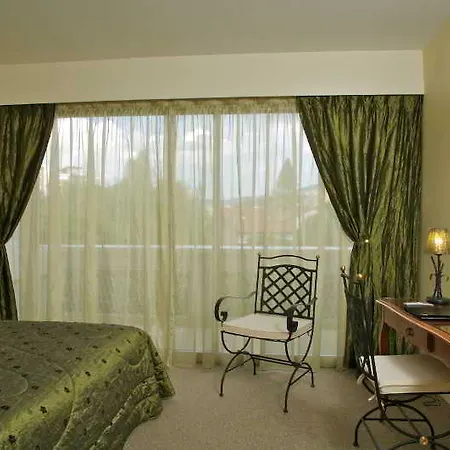 Astoria Hotel