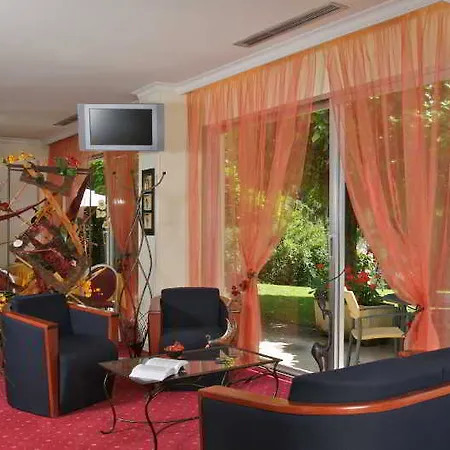Astoria Hotel