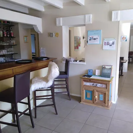 Astoria Hotel 3*