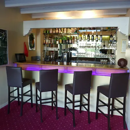 Astoria 3* Saint-Etienne (Loire)